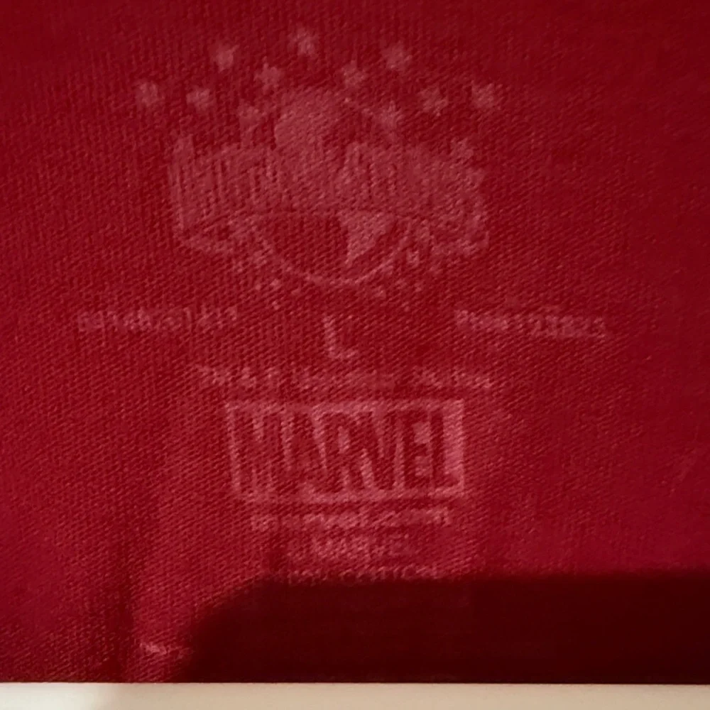 Universal Studios Avengers Graphic Tee - Picture 3 of 5